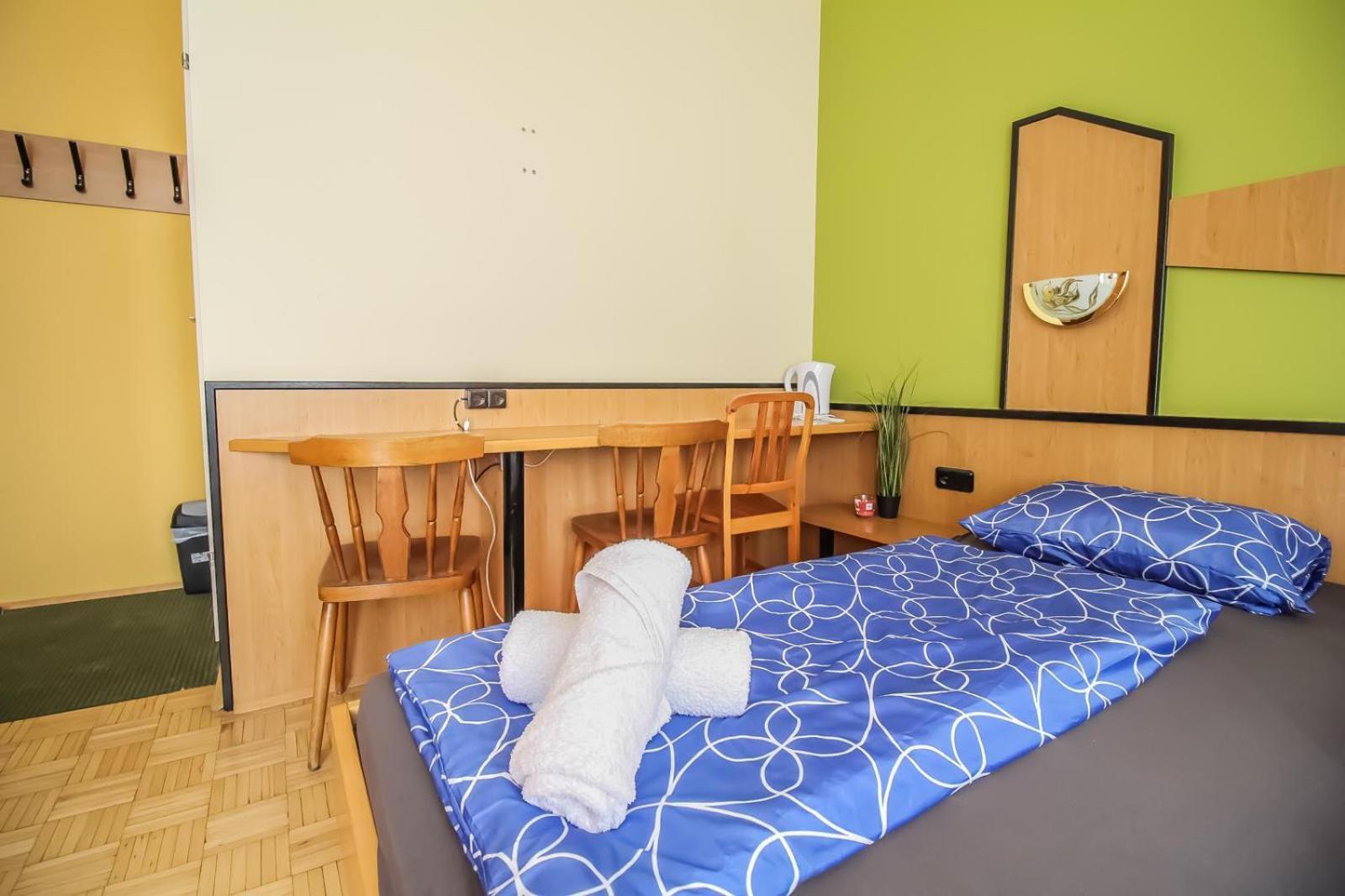 Affordable Central Rooms, 10-Min To Lugner City Відень Екстер'єр фото