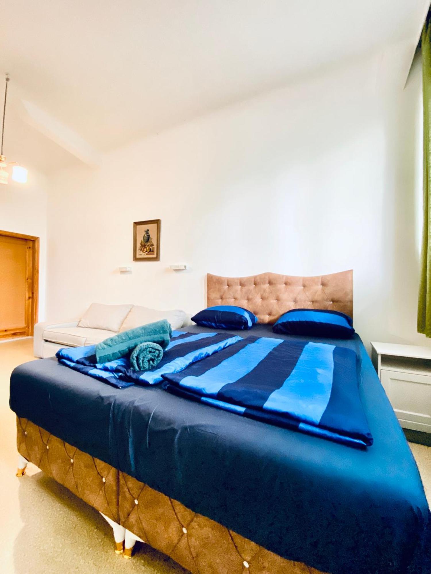 Affordable Central Rooms, 10-Min To Lugner City Відень Екстер'єр фото