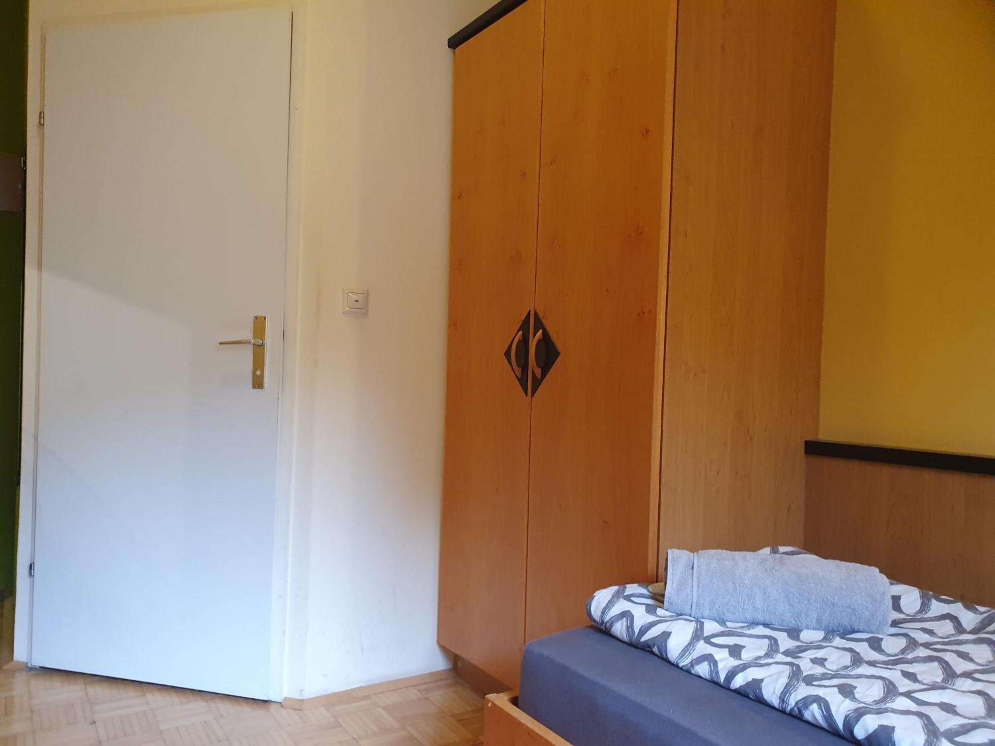 Affordable Central Rooms, 10-Min To Lugner City Відень Екстер'єр фото